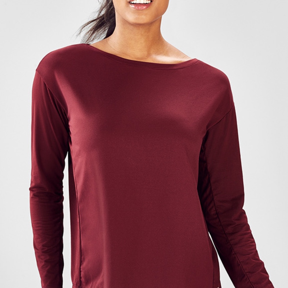 Fabletics - Cashel Cinched Long-Sleeve Top